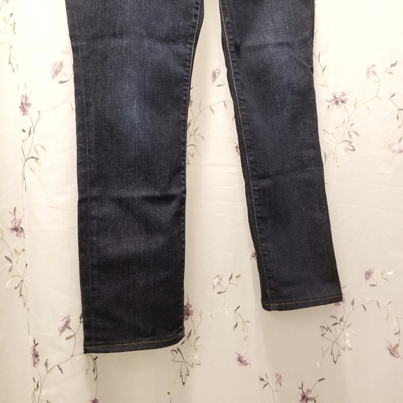 J Brand Jeans - Picture 3 of 6